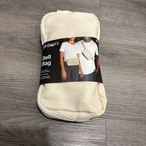 Unisex Belt Bag with tags